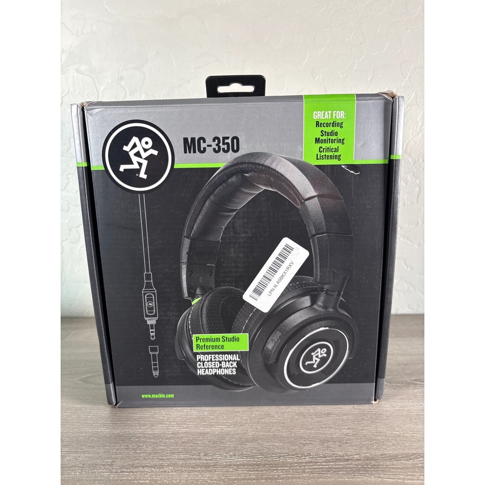 Mackie MC-350 Professional‎ Closed-Back Studio Reference Headphones Black